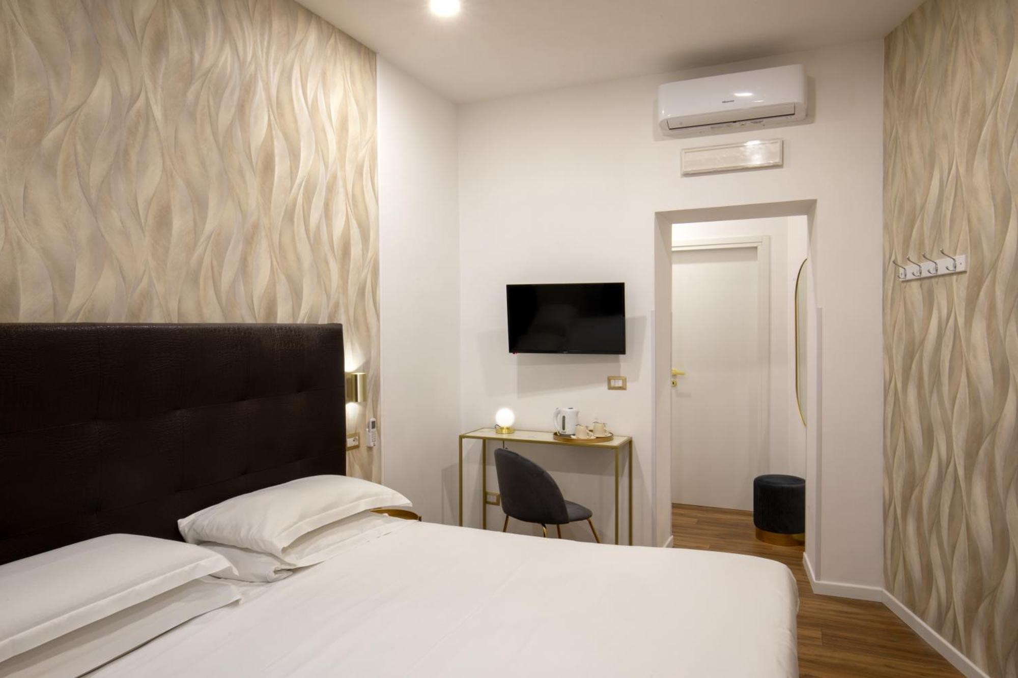 Amalia Suites By Remember Рим Екстериор снимка